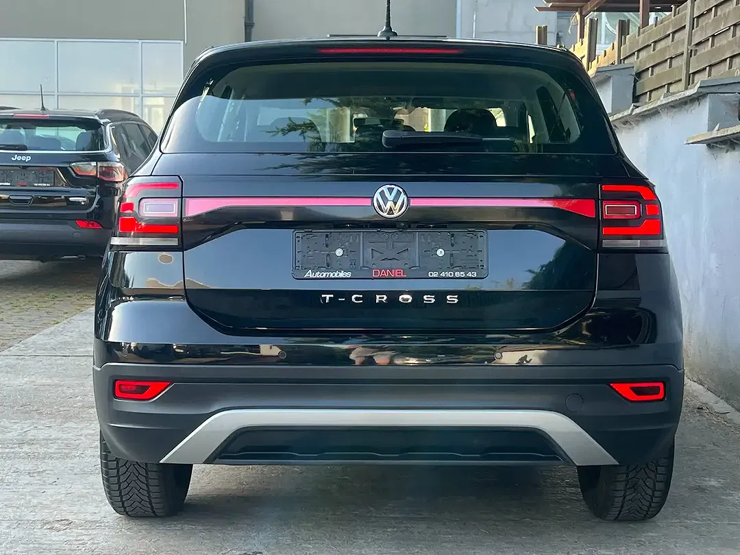 Volkswagen T-Cross - Thumbnail 8