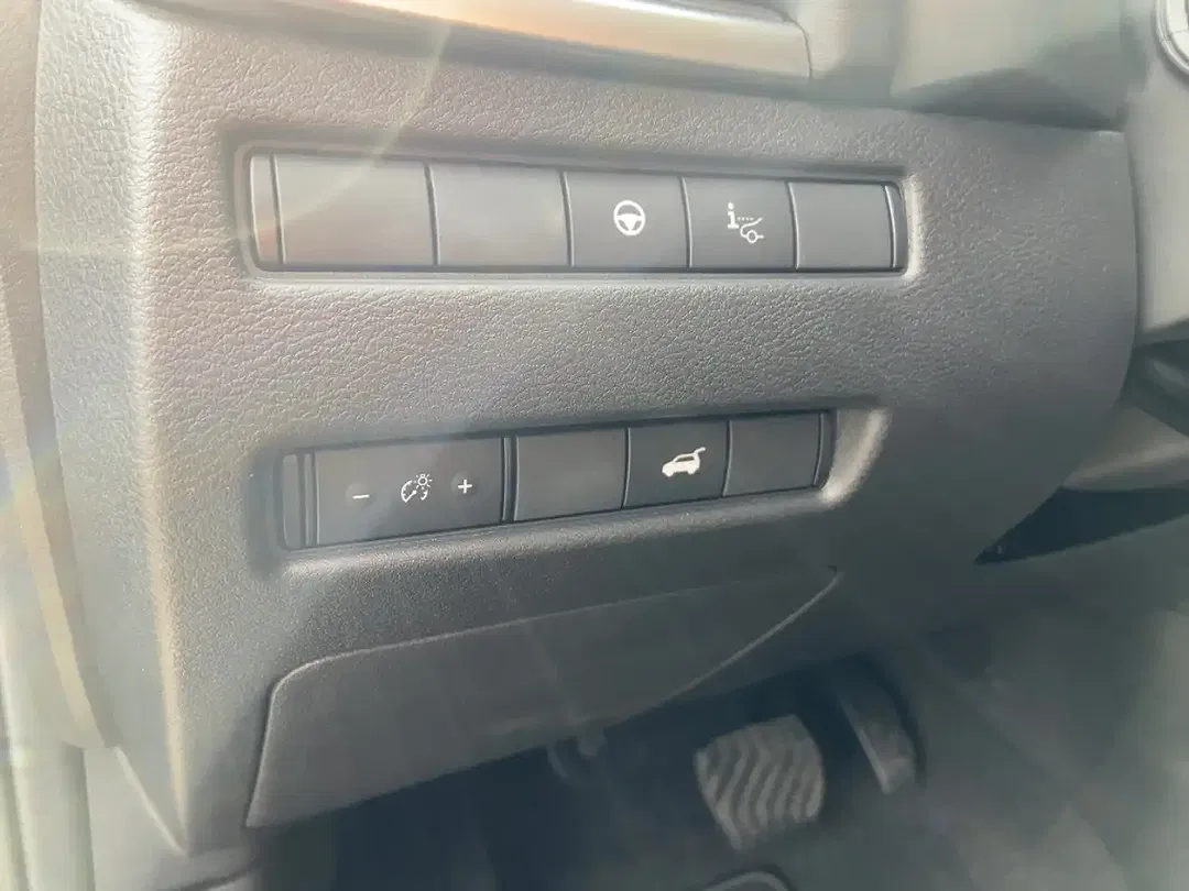 Nissan X-Trail - Thumbnail 14