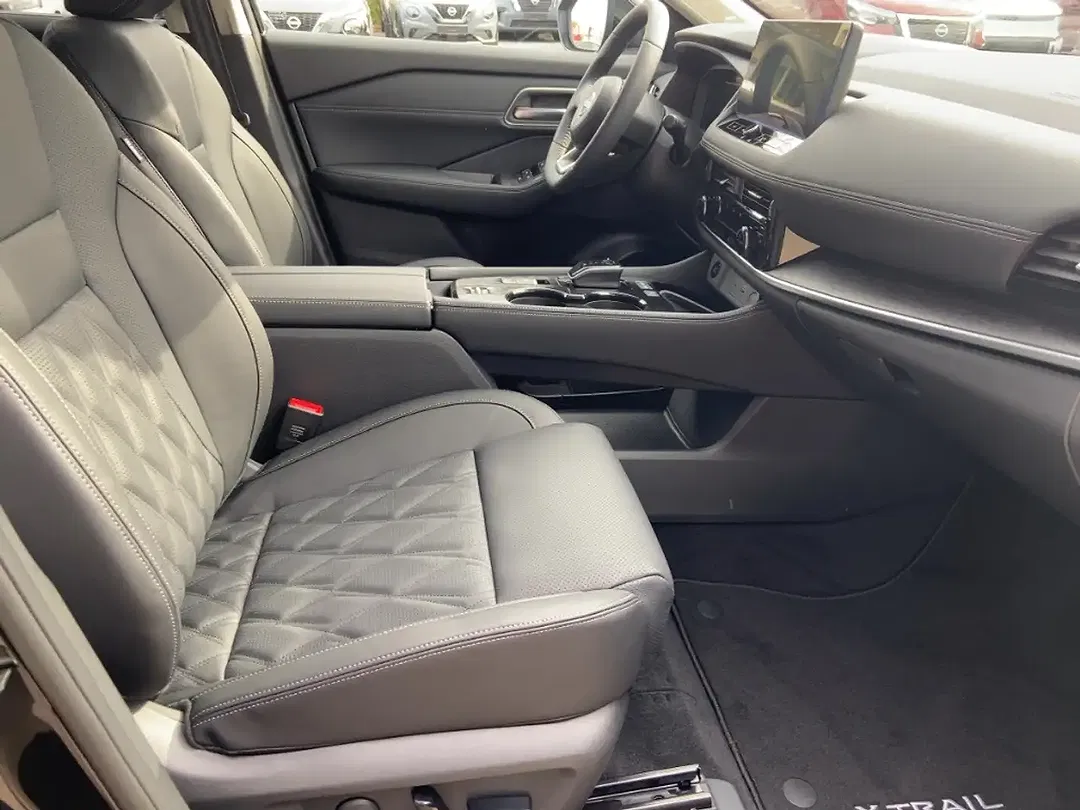 Nissan X-Trail - Thumbnail 8