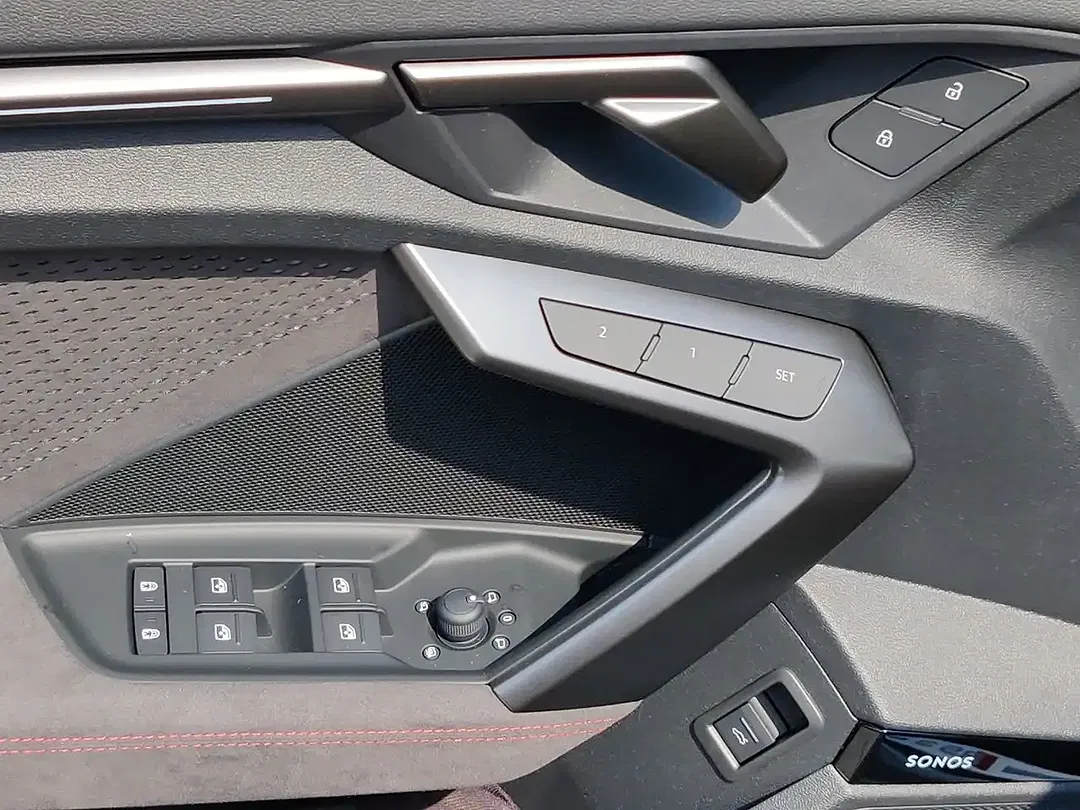 Audi RS3 - Thumbnail 14