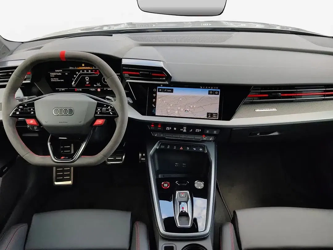Audi RS3 - Thumbnail 4