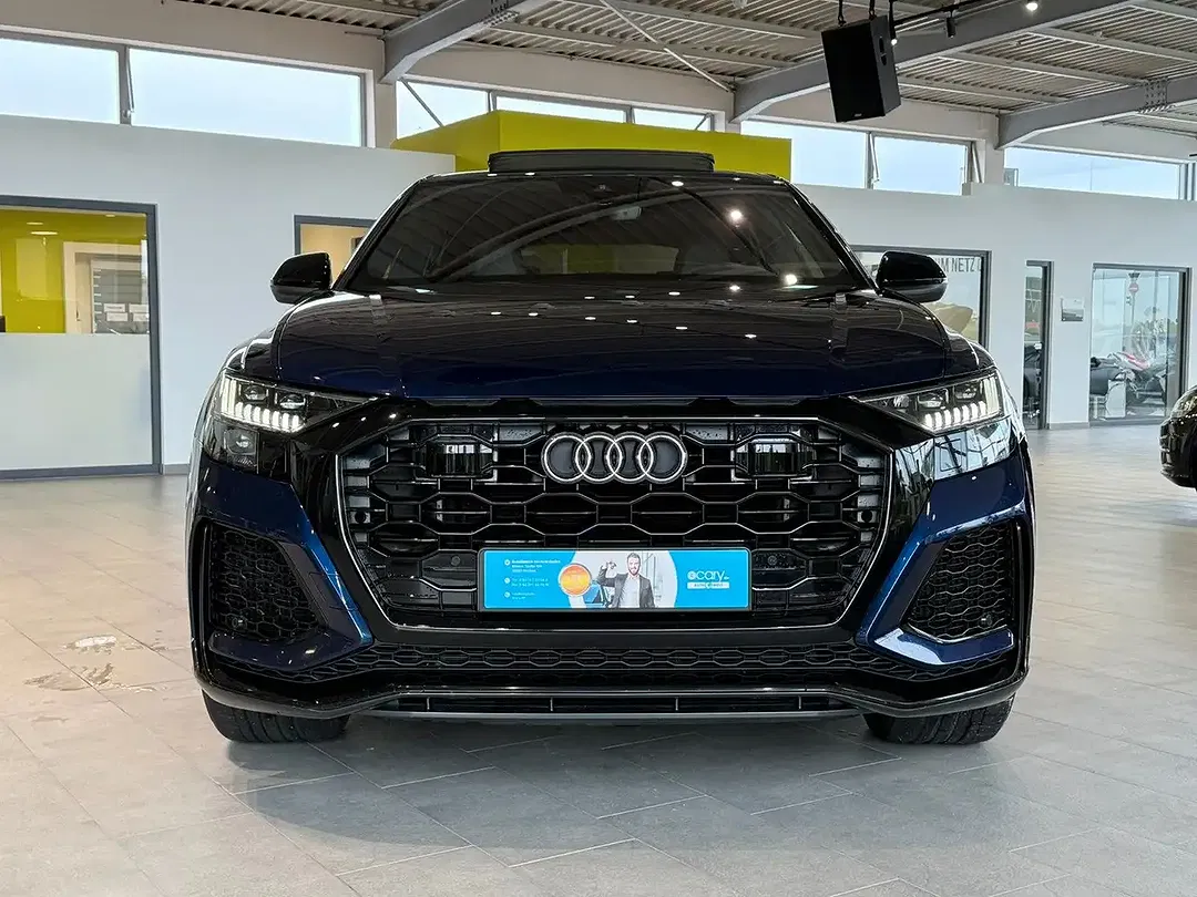 Audi RS Q8 - Thumbnail 10