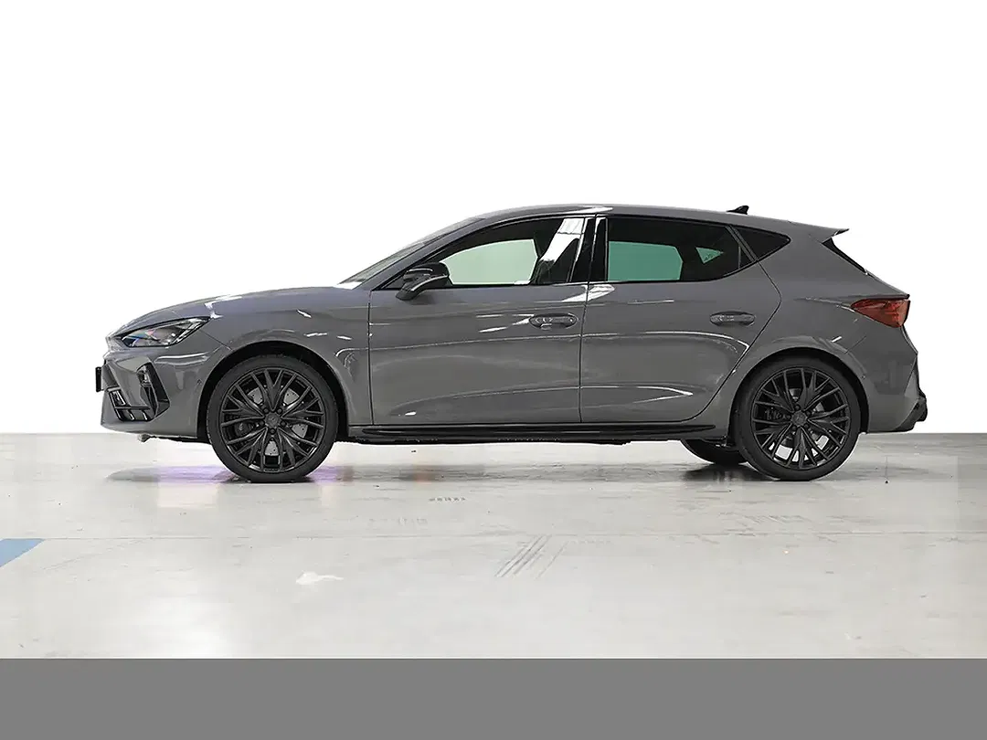 CUPRA Leon - Thumbnail 4