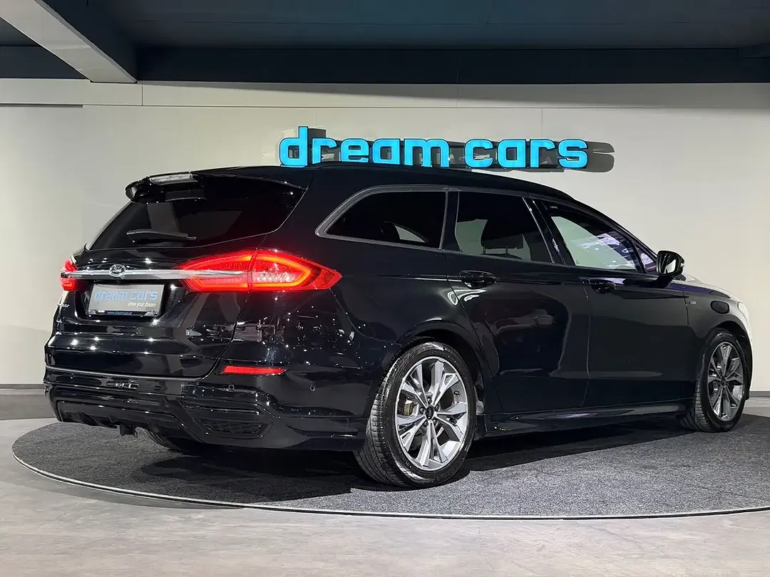 Ford Mondeo - Thumbnail 2