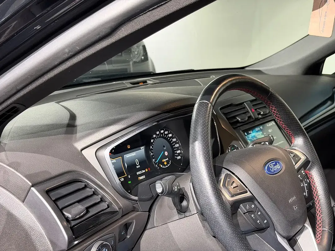 Ford Mondeo - Thumbnail 22
