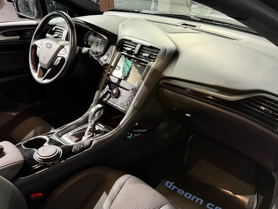 Ford Mondeo - Thumbnail 26
