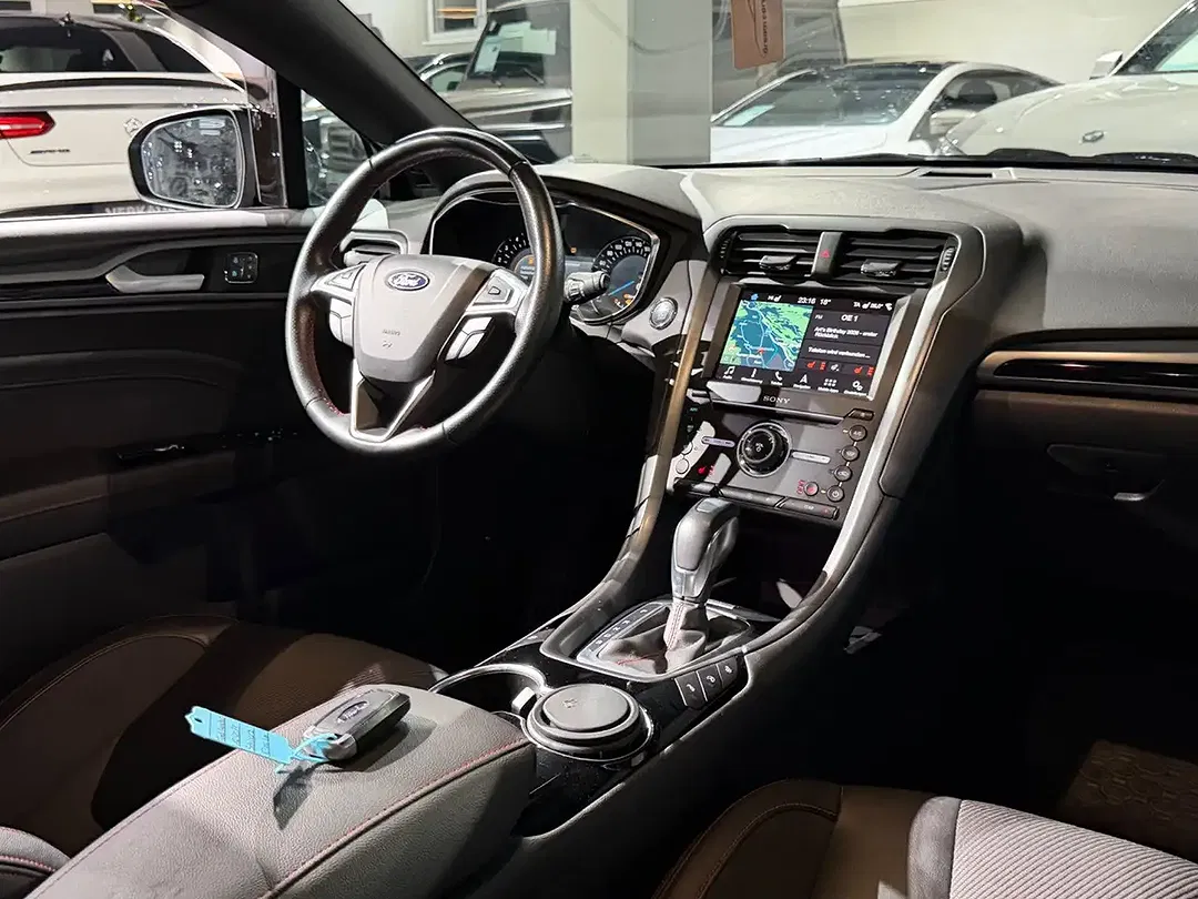 Ford Mondeo - Thumbnail 34