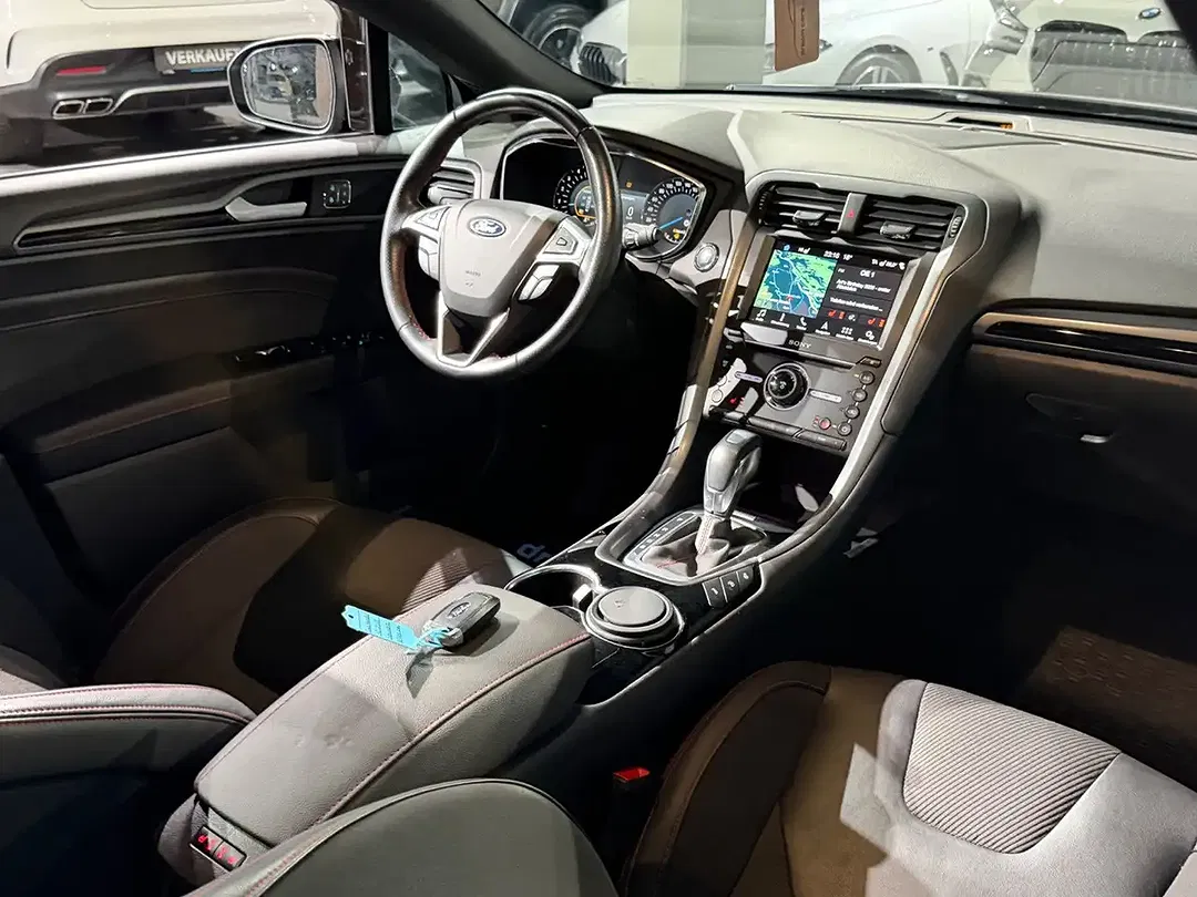 Ford Mondeo - Thumbnail 36