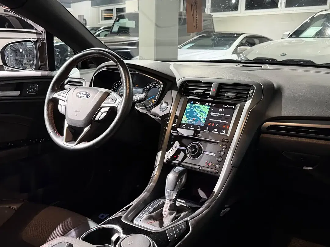 Ford Mondeo - Thumbnail 38