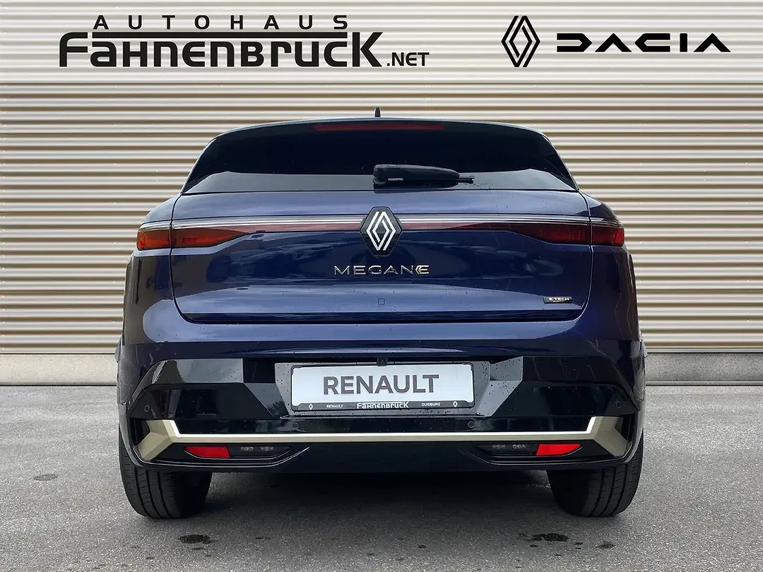 Renault Megane E-Tech - Thumbnail 4