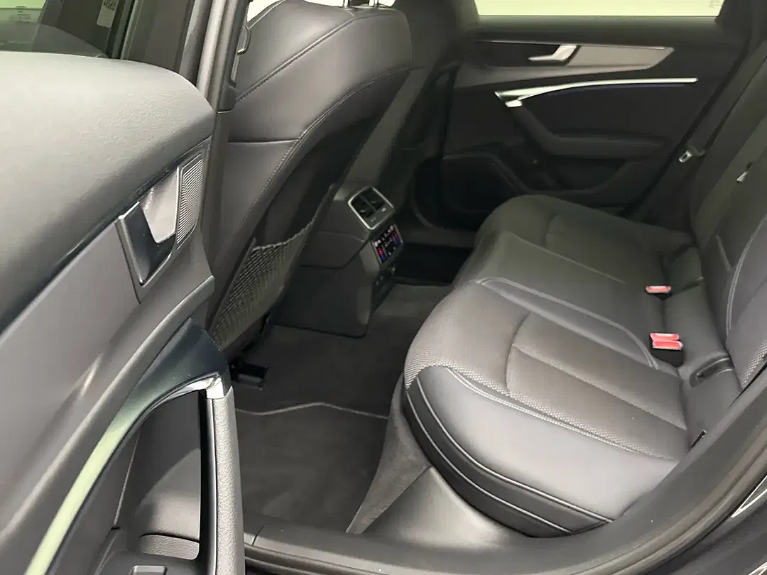 Audi A6 - Thumbnail 10