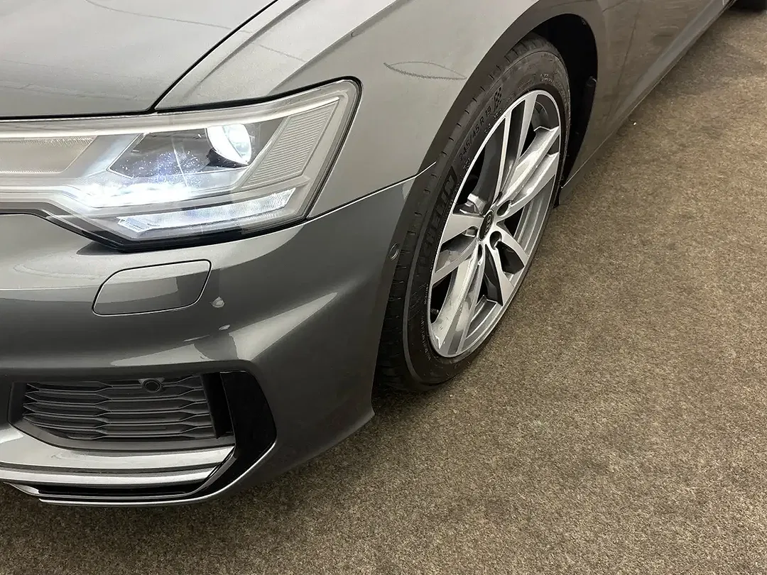 Audi A6 - Thumbnail 5