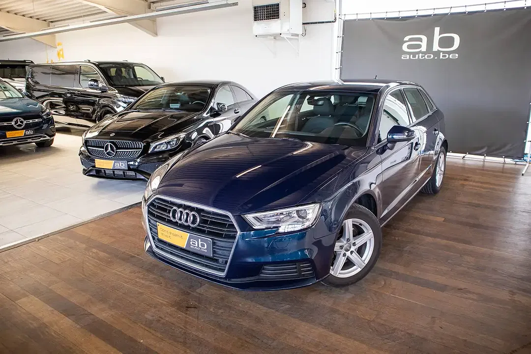 Audi A3 - Thumbnail 2