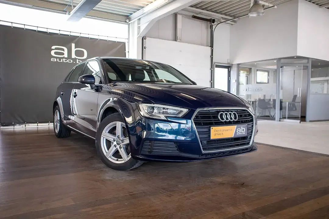 Audi A3 - Thumbnail 3