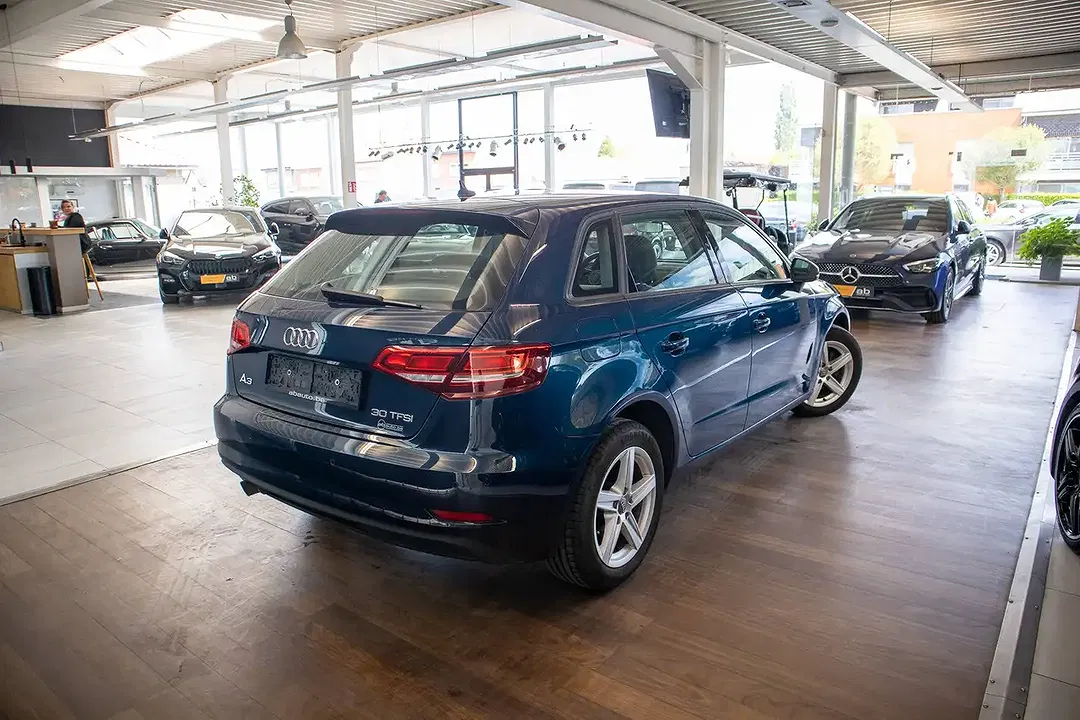 Audi A3 - Thumbnail 5