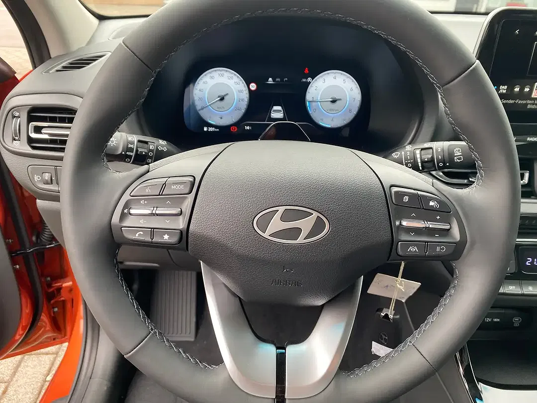 Hyundai i30 - Thumbnail 17