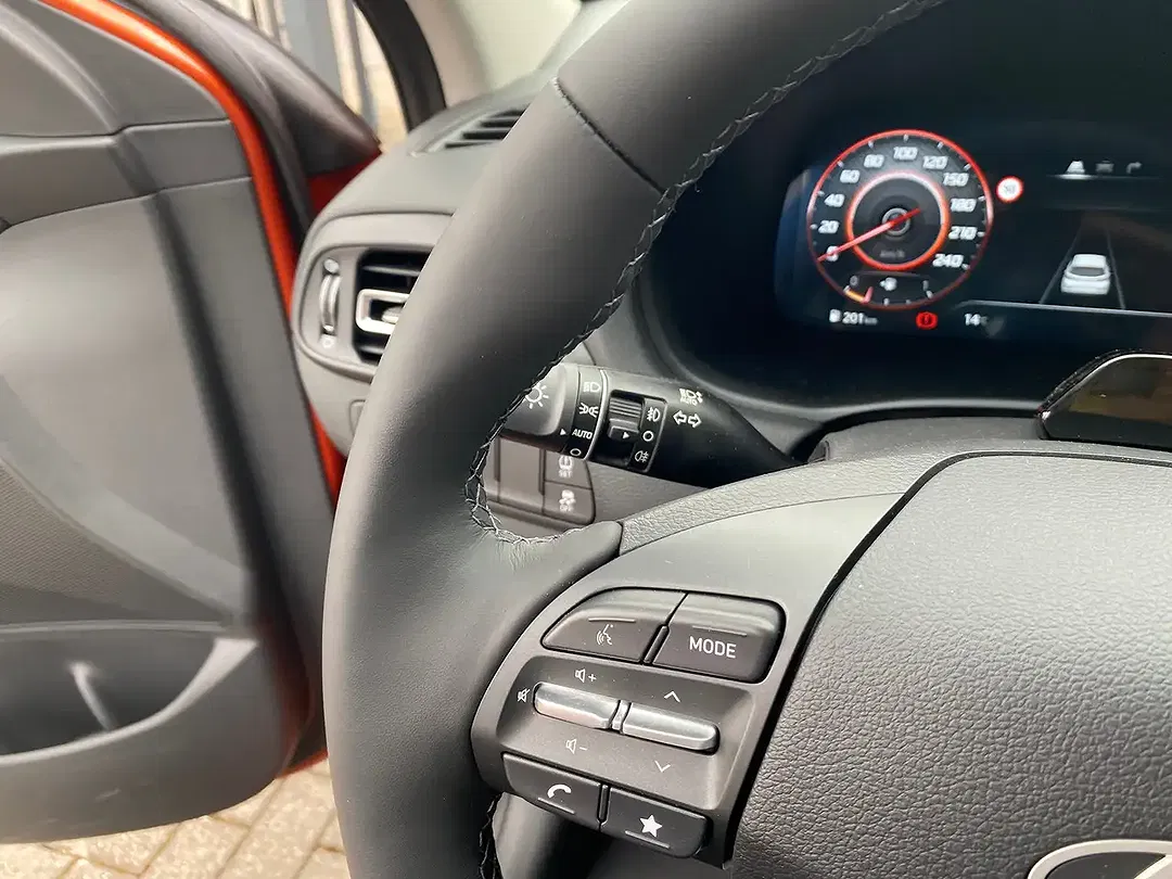 Hyundai i30 - Thumbnail 21