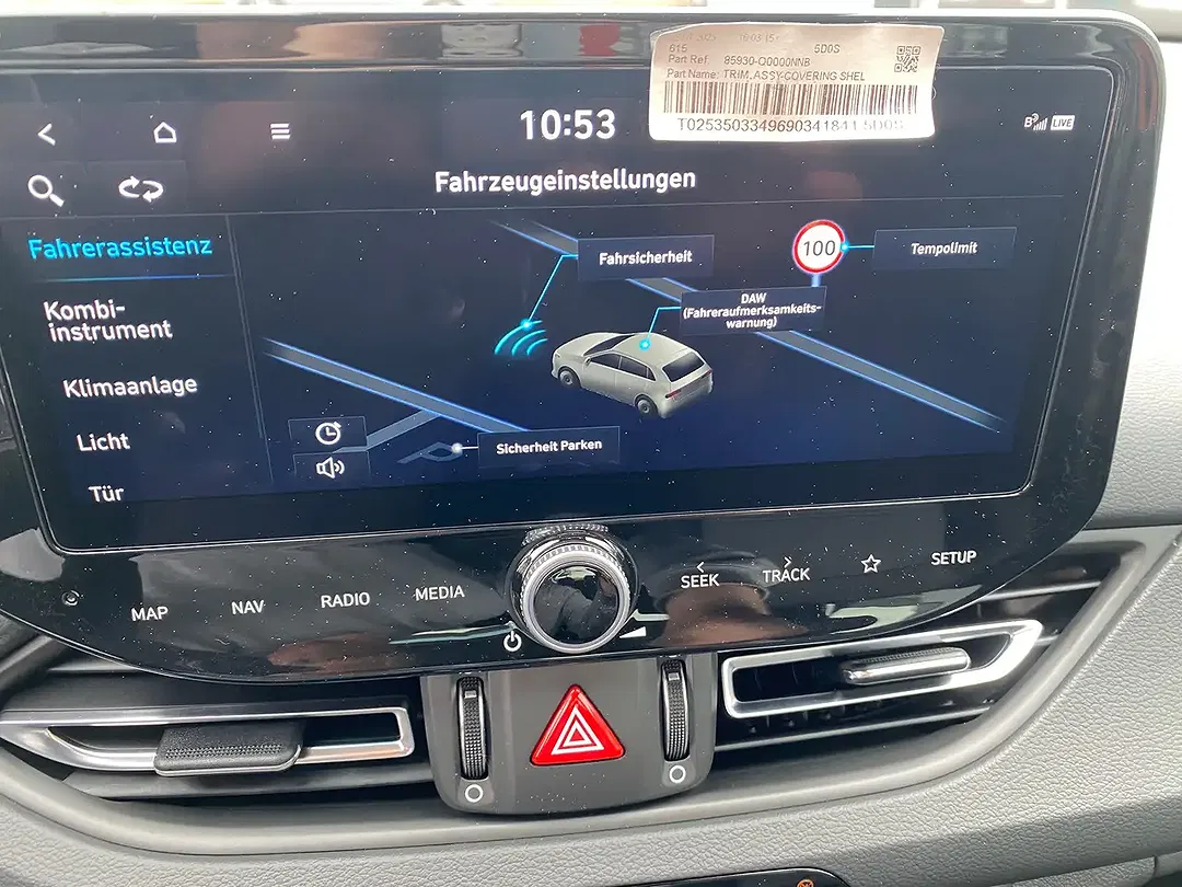 Hyundai i30 - Thumbnail 24