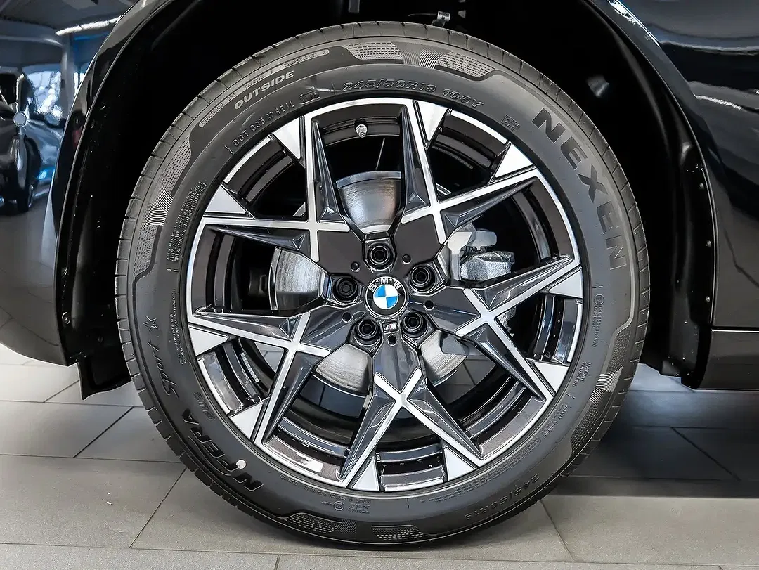 BMW X3 - Thumbnail 4