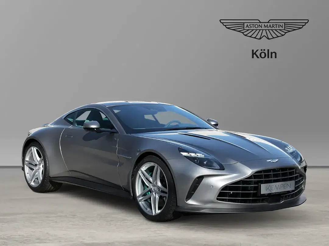 Aston Martin Vantage - Thumbnail 2