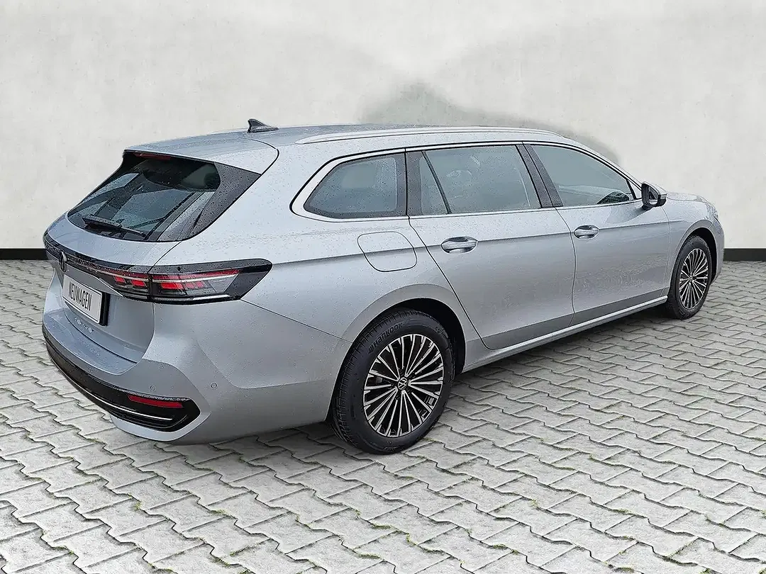 Volkswagen Passat Variant - Thumbnail 8