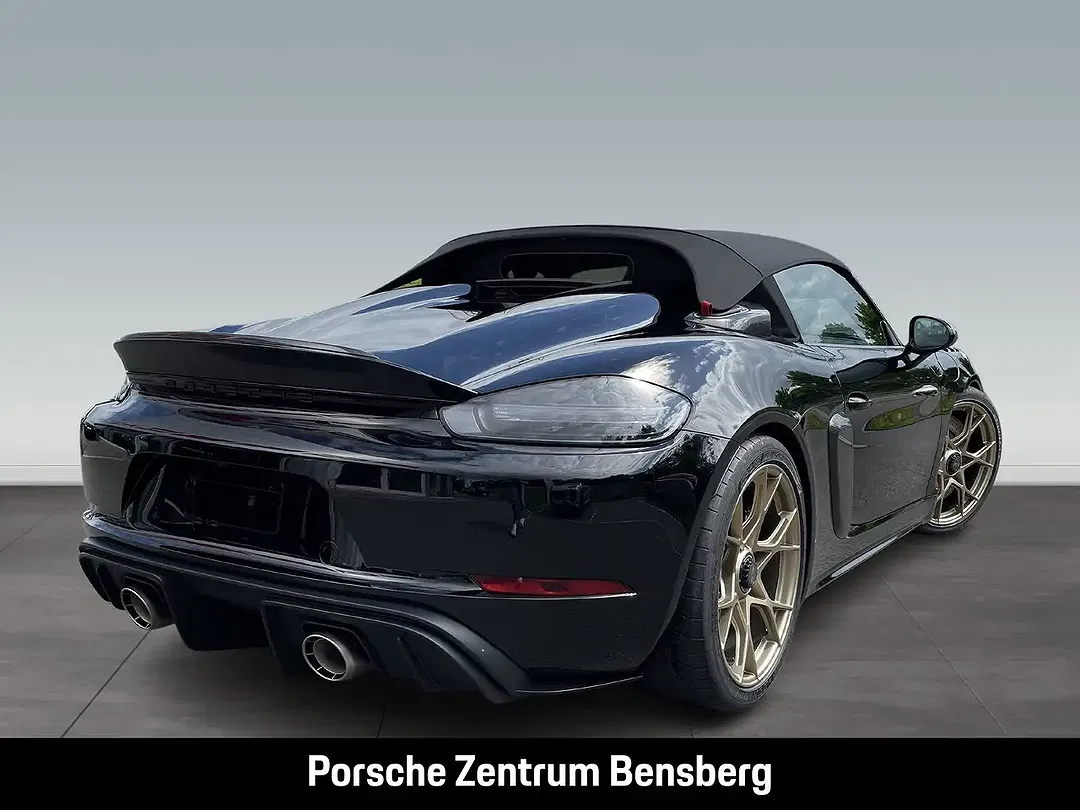 Porsche 718 Spyder - Thumbnail 4