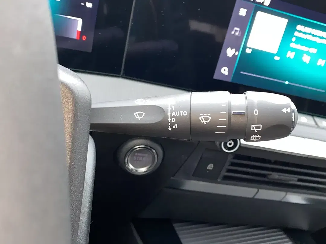 Opel Astra - Thumbnail 19