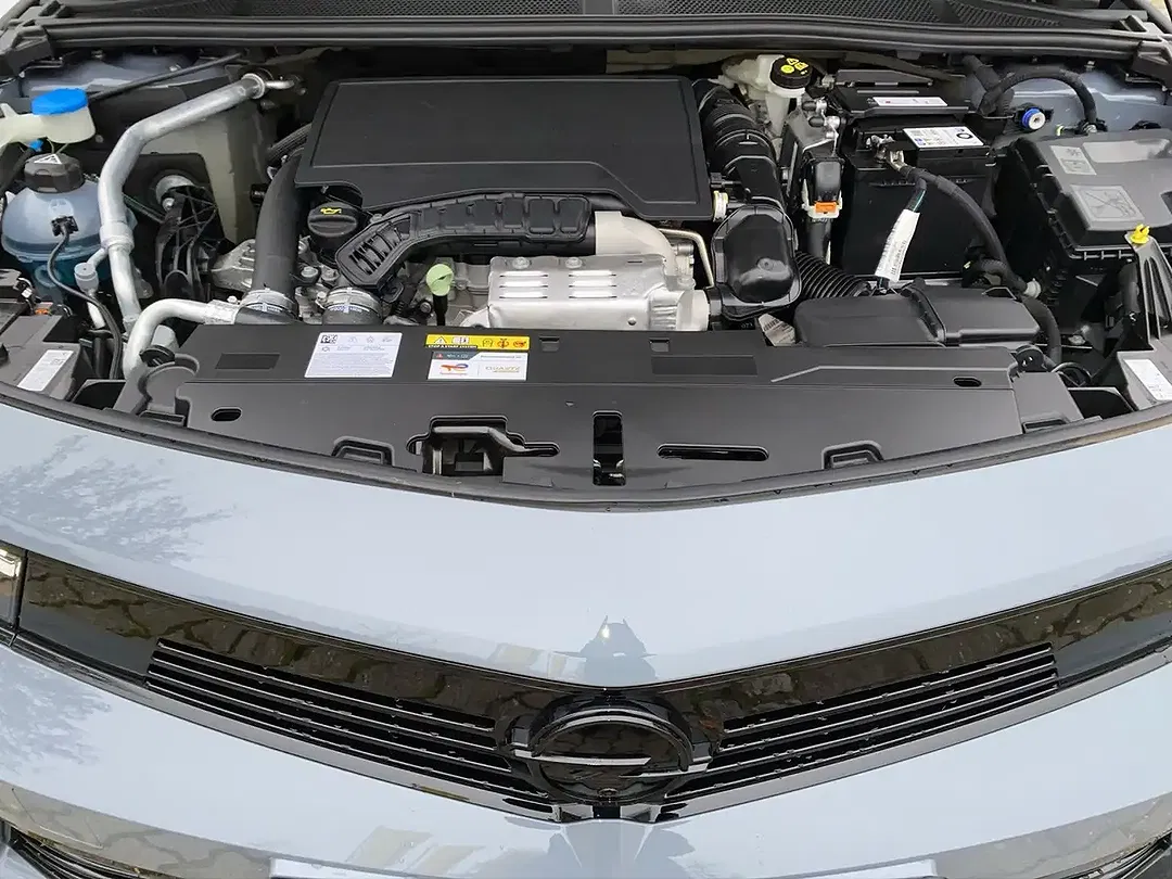 Opel Astra - Thumbnail 22