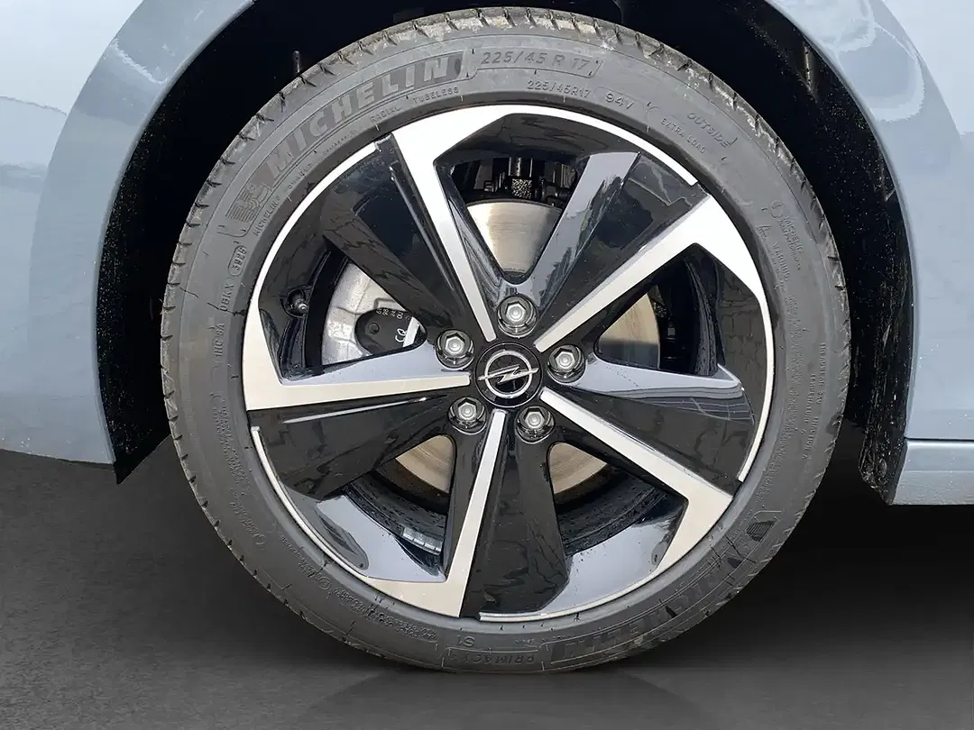 Opel Astra - Thumbnail 24