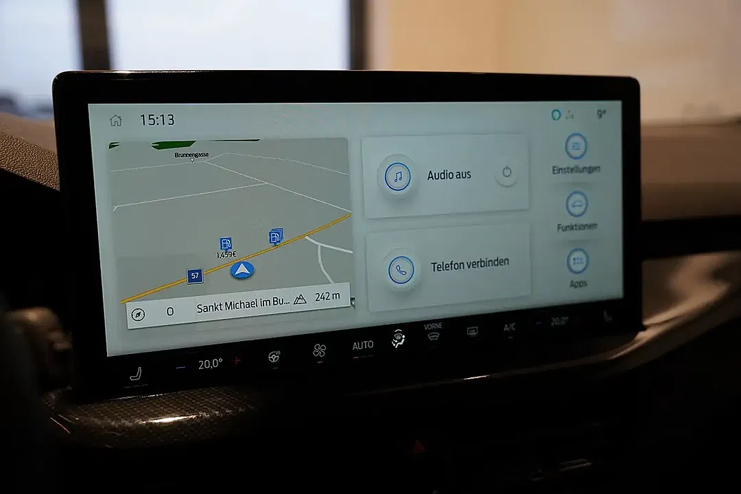 Ford Focus - Thumbnail 15