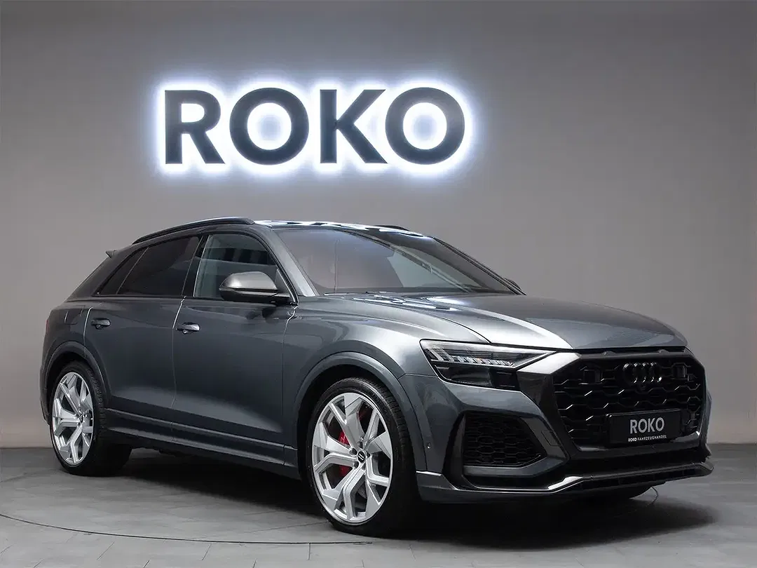 Audi RS Q8 - Thumbnail 3