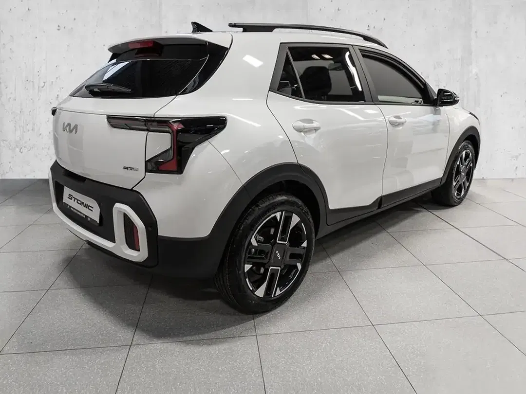 Kia Stonic - Thumbnail 2
