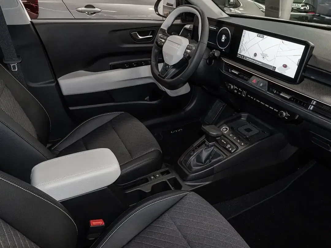 Kia Stonic - Thumbnail 4