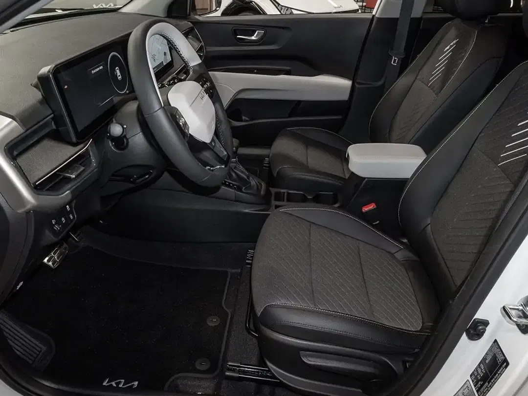 Kia Stonic - Thumbnail 6