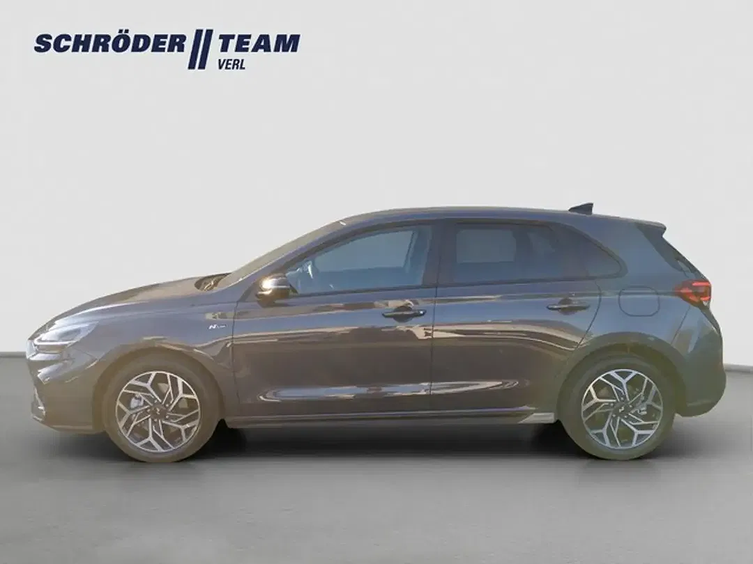 Hyundai i30 - Thumbnail 2