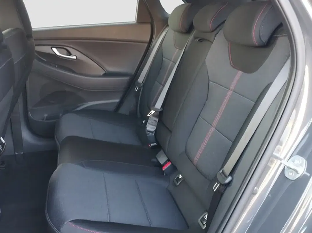 Hyundai i30 - Thumbnail 6