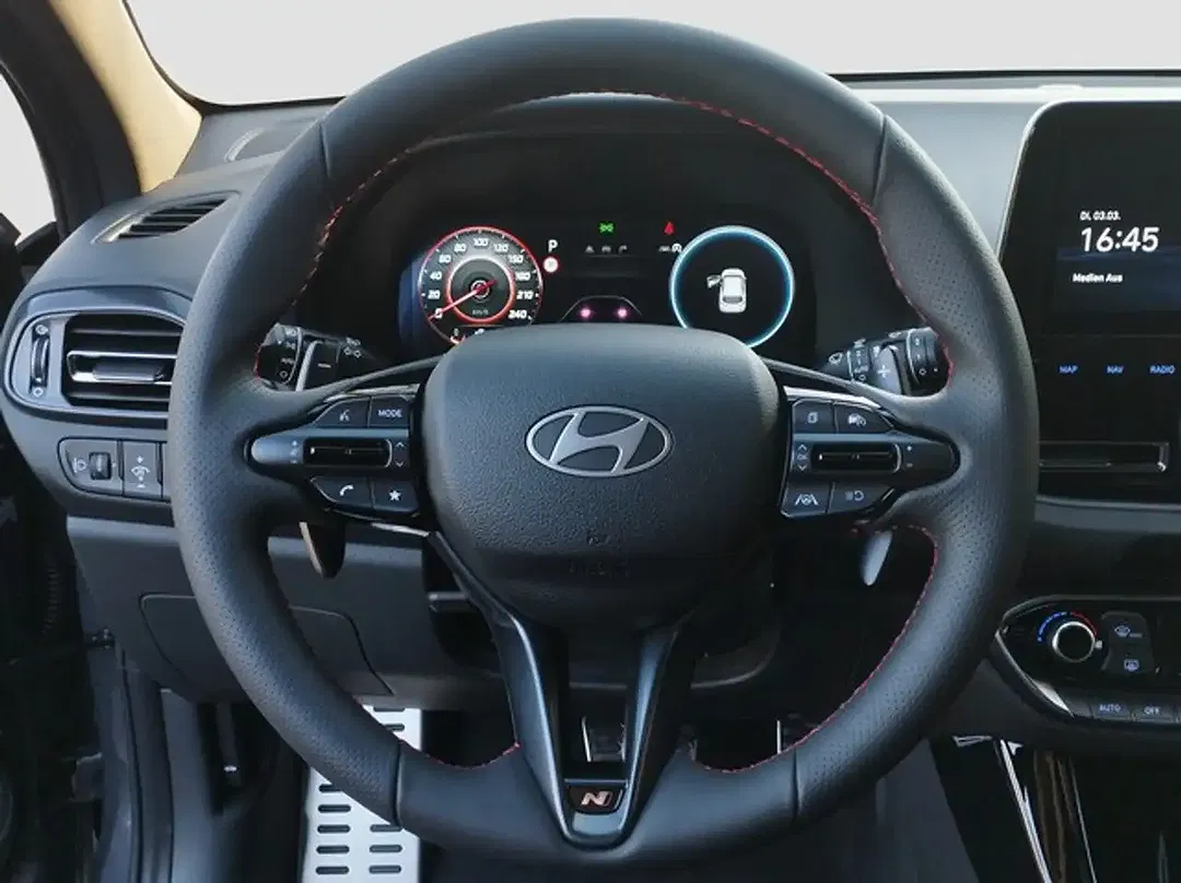 Hyundai i30 - Thumbnail 8