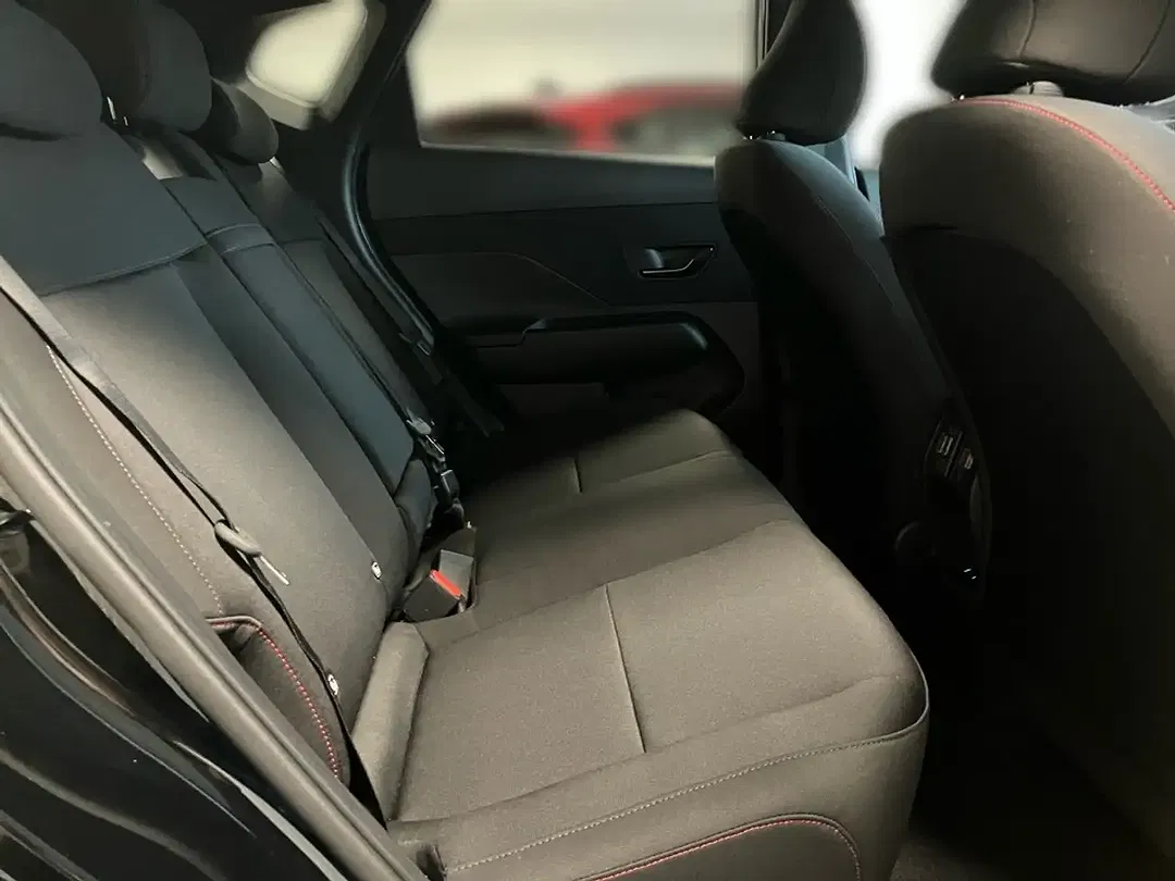 Hyundai KONA - Thumbnail 13