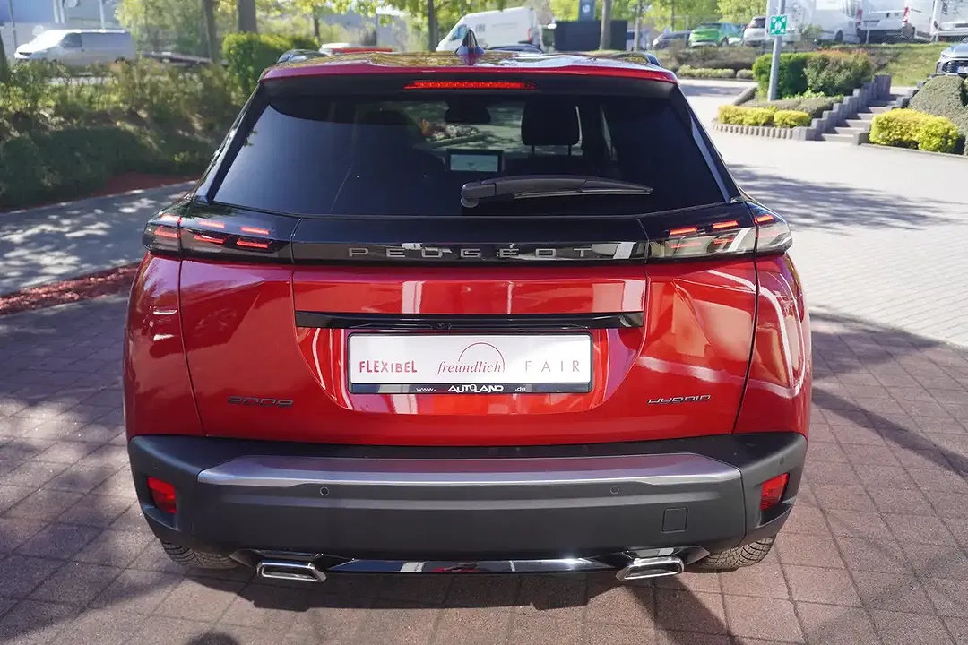 Peugeot 2008 - Thumbnail 3