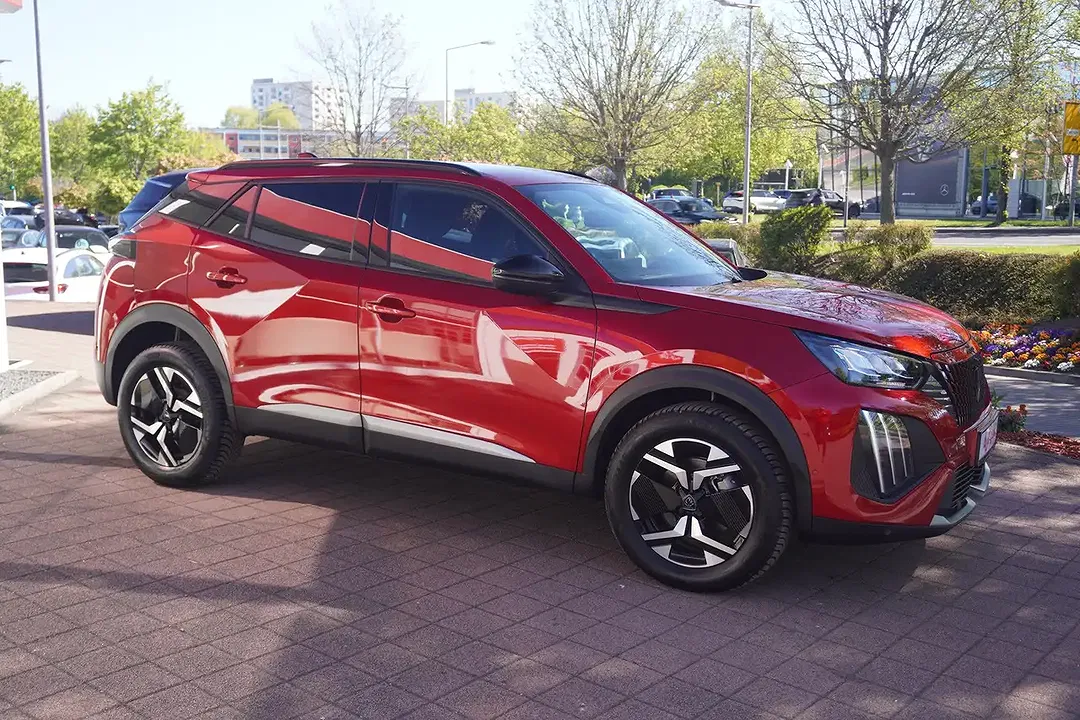 Peugeot 2008 - Thumbnail 5