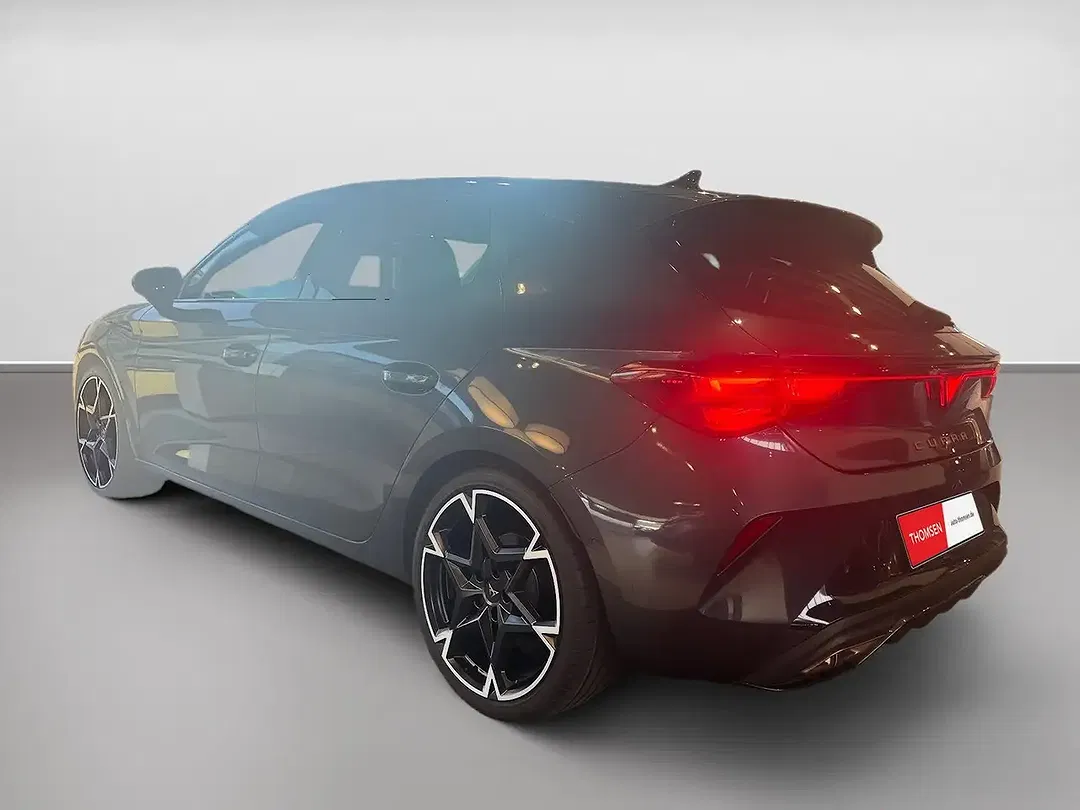 CUPRA Leon - Thumbnail 4