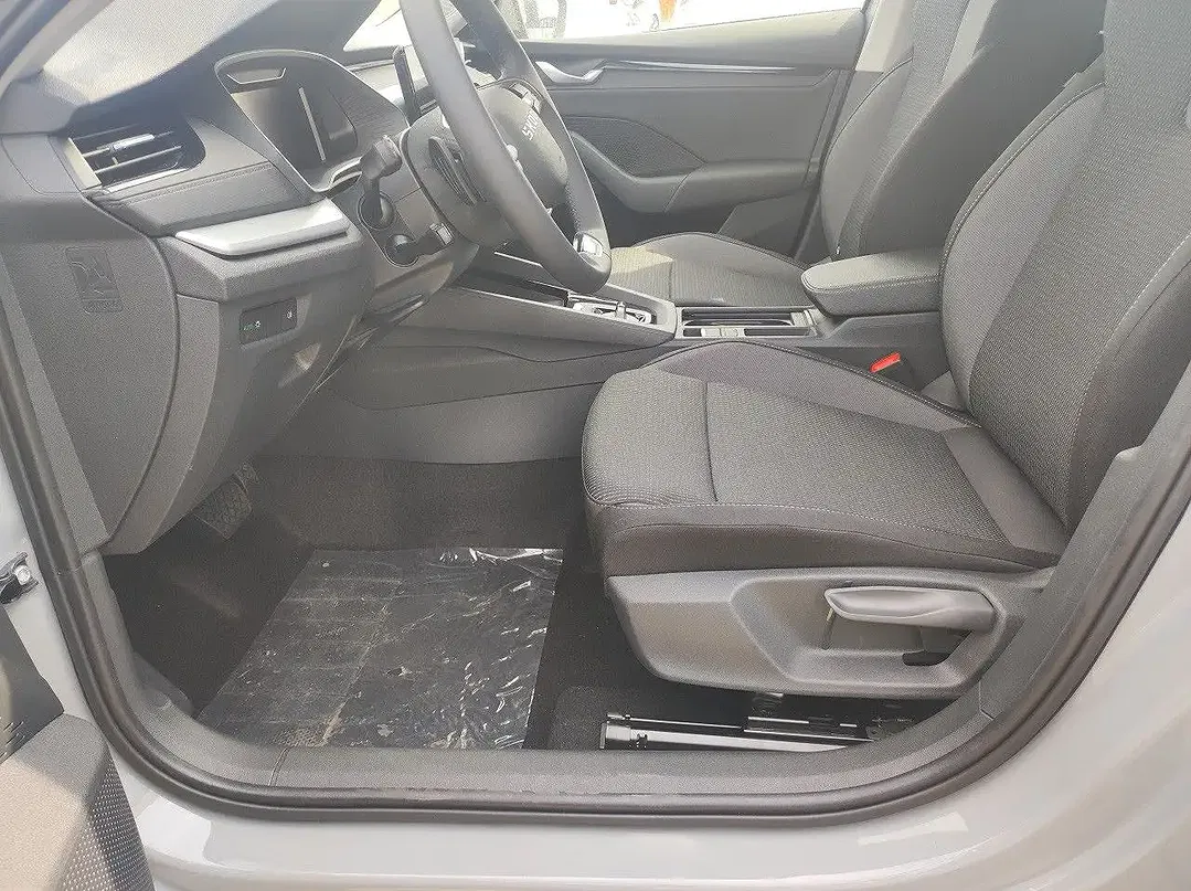 Skoda Octavia - Thumbnail 6