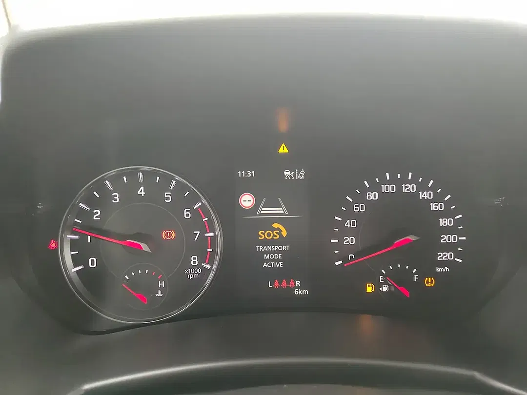 Suzuki Swift - Thumbnail 12