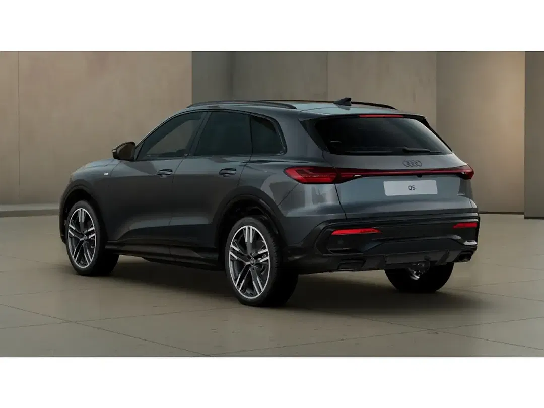 Audi Q5 - Thumbnail 3