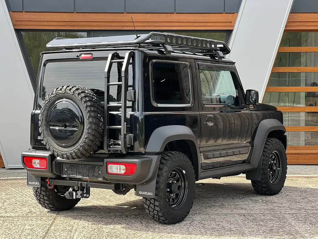 Suzuki Jimny - Thumbnail 4