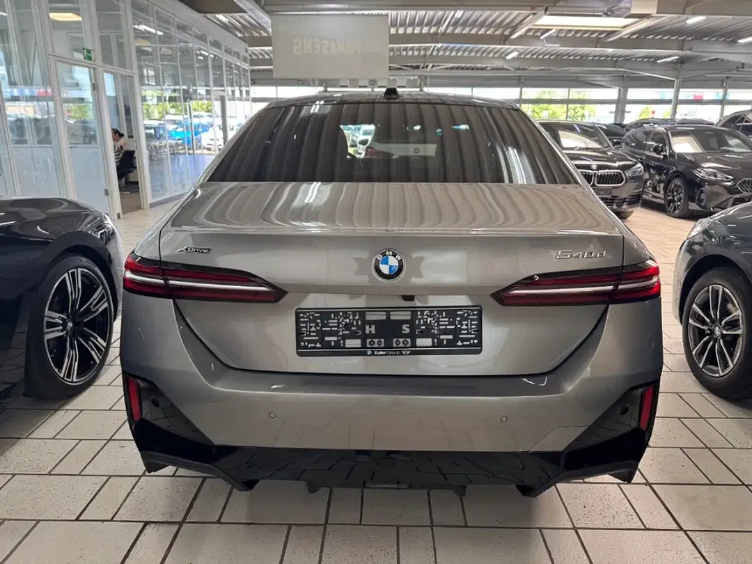 BMW 540 - Thumbnail 3