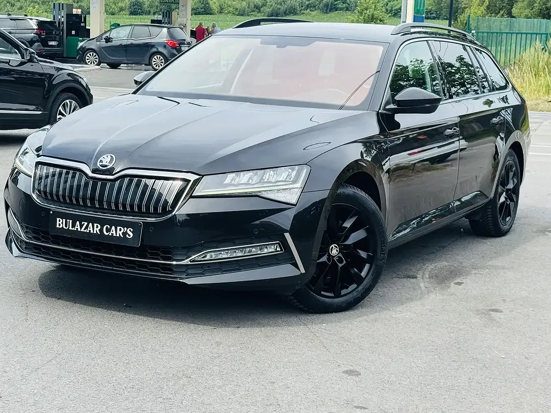 Skoda Superb - Thumbnail 1