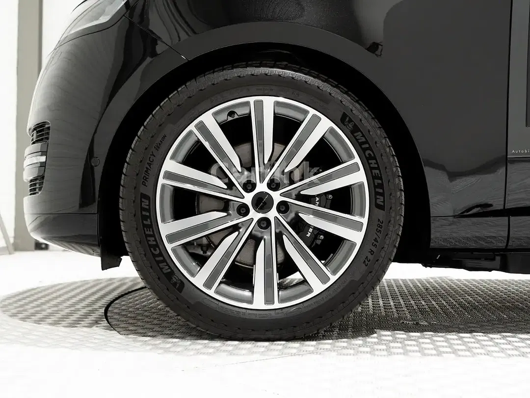 Land Rover Range Rover - Thumbnail 14