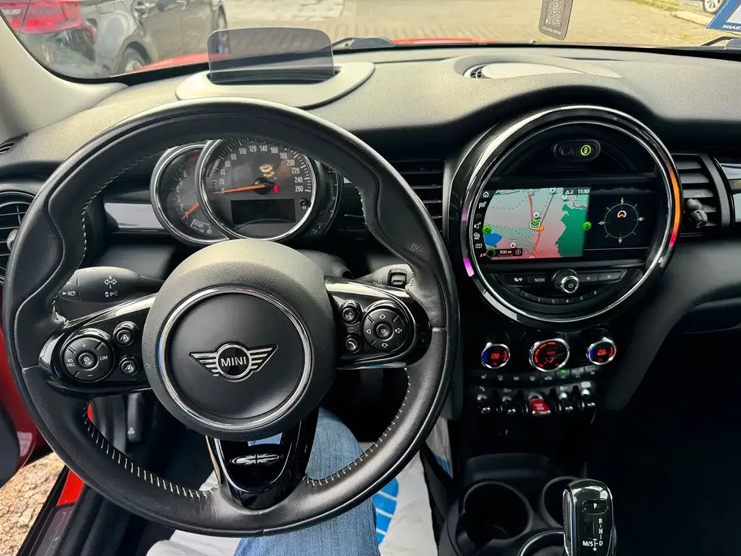 MINI Cooper - Thumbnail 13