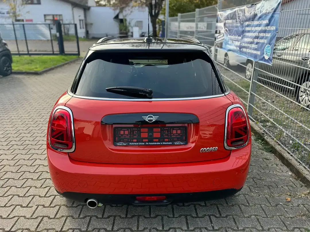 MINI Cooper - Thumbnail 6